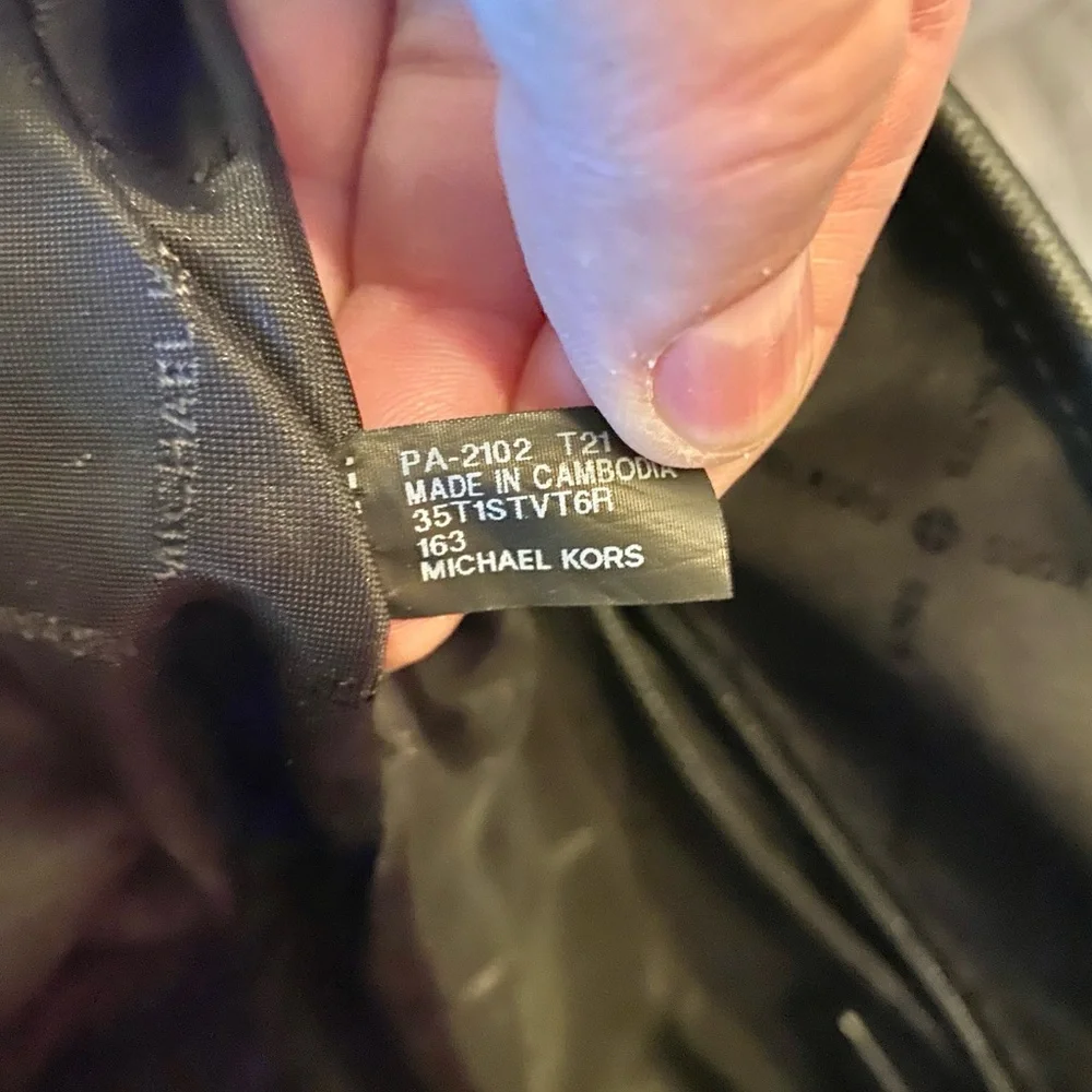 Michael Kors Monogram Black and White Tote - Picture 13 of 15